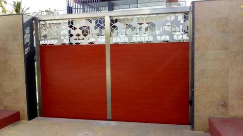 एसएस मोटरयुक्त मुख्य द्वार