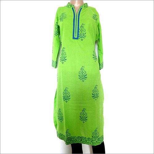 हरे रंग की महिला कुर्तियाँ