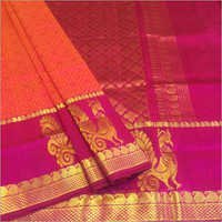 कांचीव्राम रेशमी साड़ी