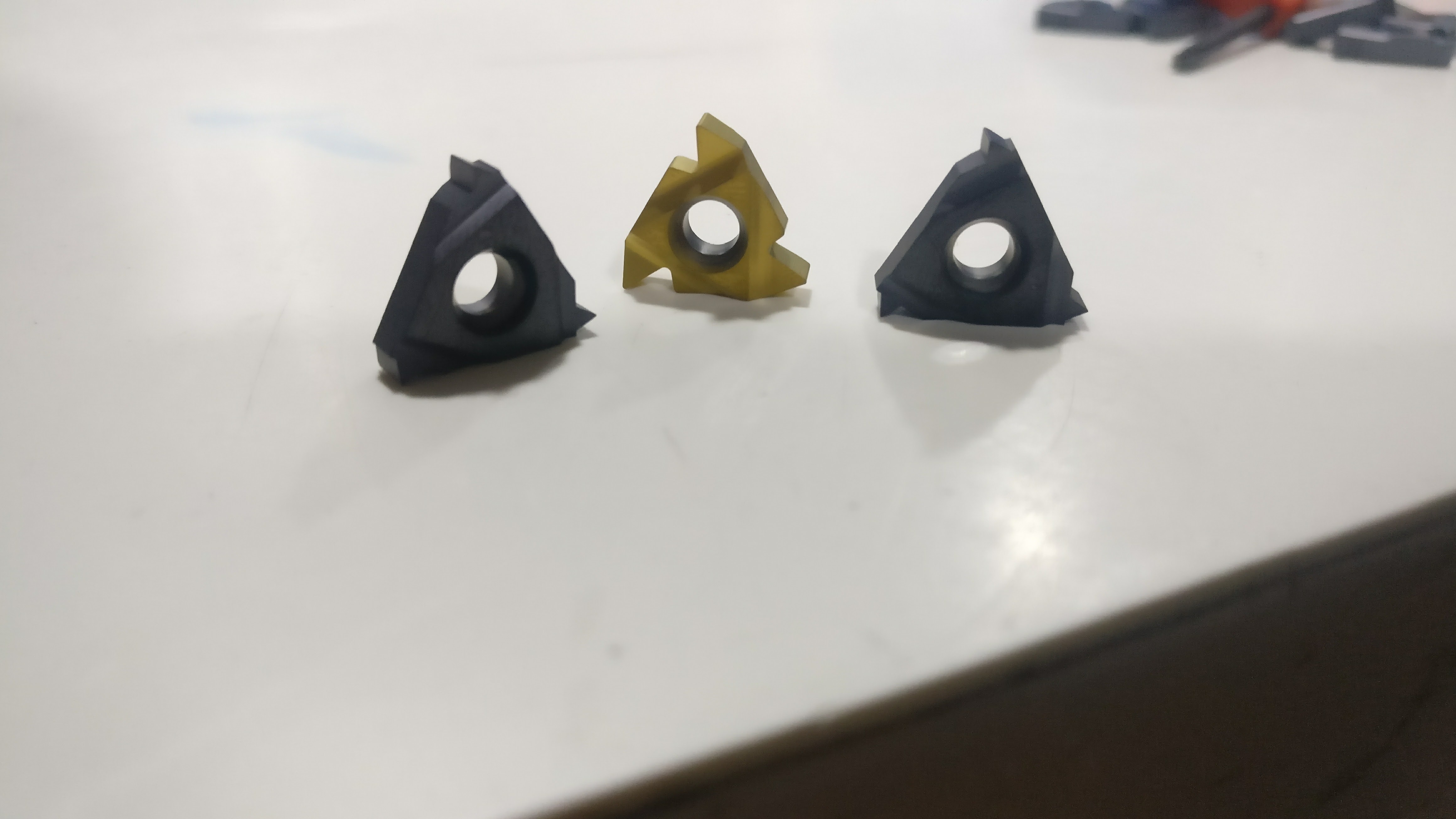 Vardex Threading Inserts Usage: Industrial Use
