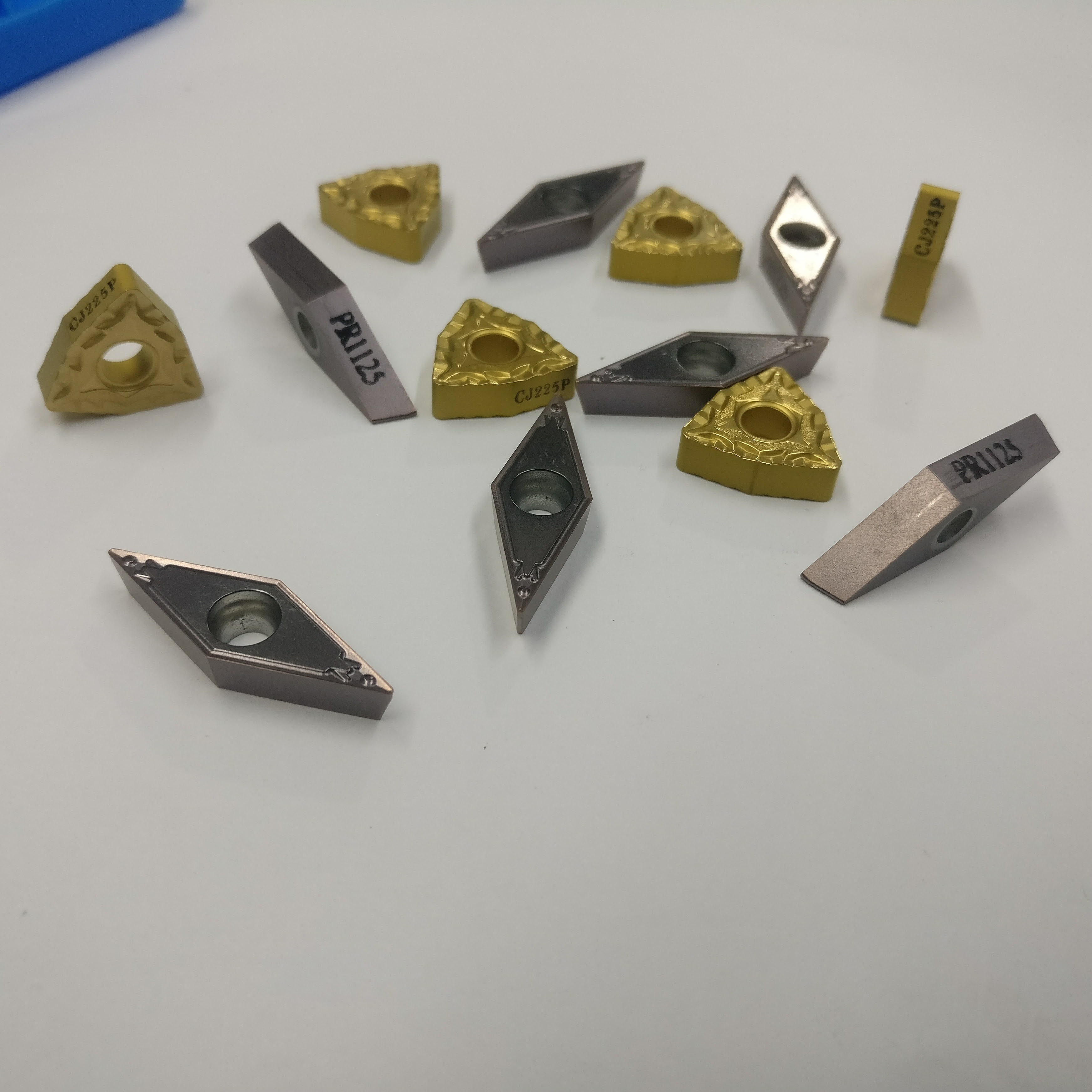 Kyocera Carbide Inserts - Full Range Of Turning Inserts (Tnmg, Cnmg, Ccmt, Dnmg, Vnmg, Vbmt, Wnmg, Dcmt) | Precision Performance Across Diverse Materials