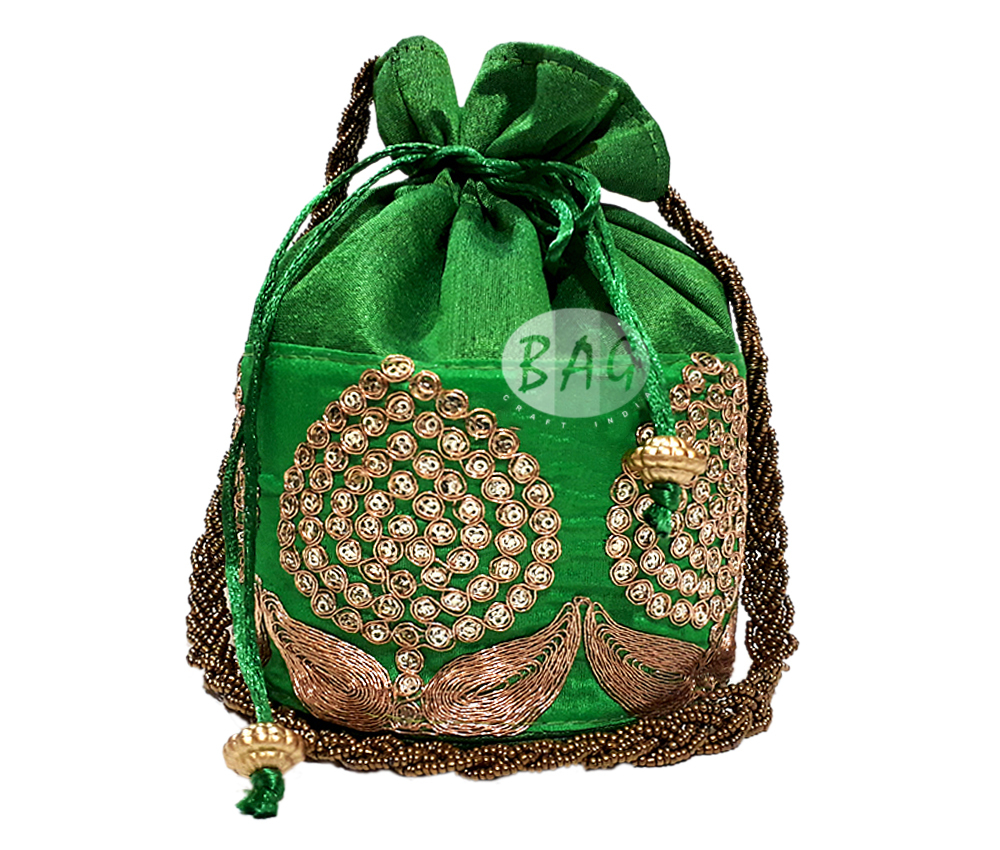 Mehendi Sangeet Return Gifts - Silk Material, 8x7x4 Inches , Assorted Colors Perfect For Festive Celebrations And Memorable Gifting