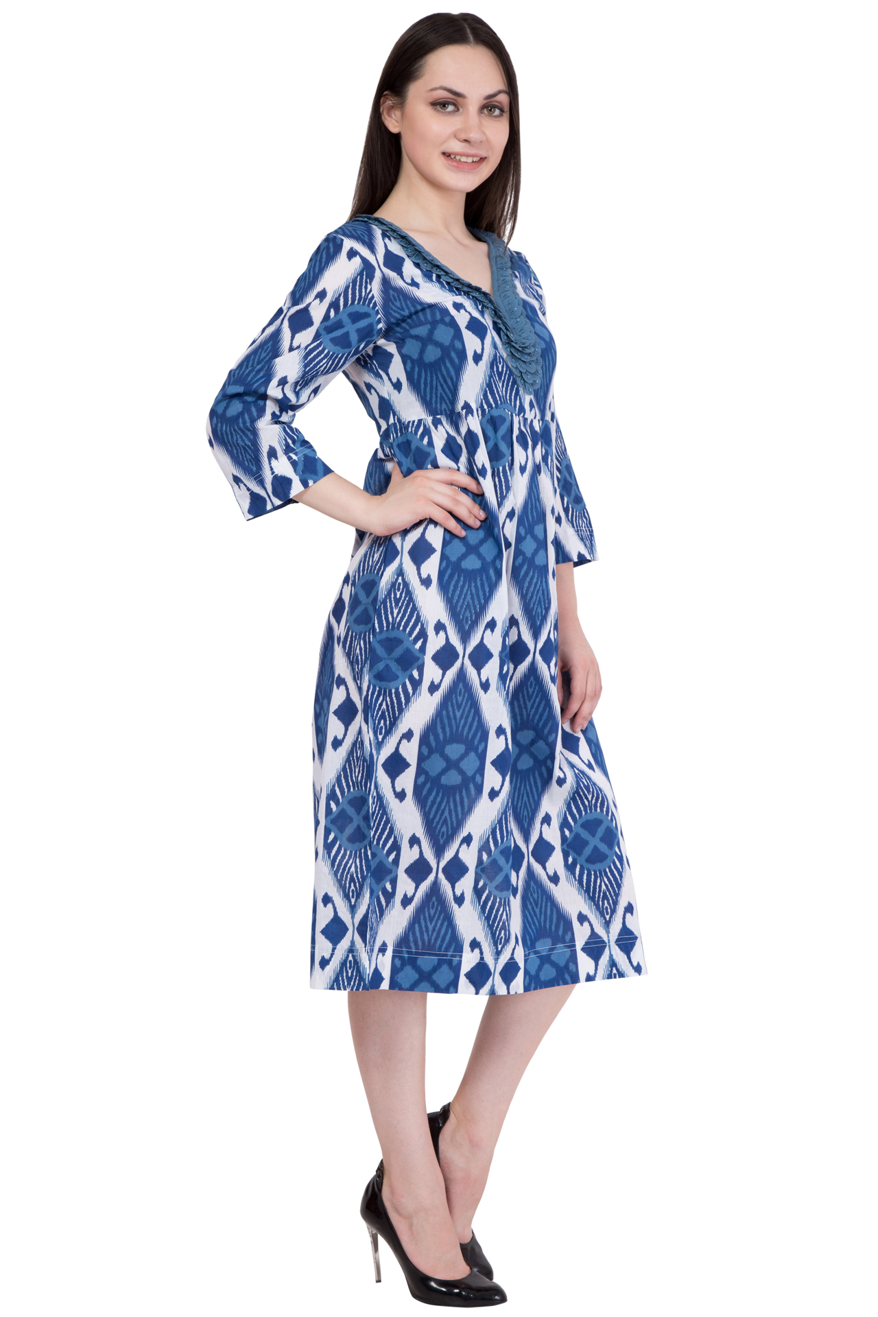 Ladies Dress Bust Size: 34 Inch (In)