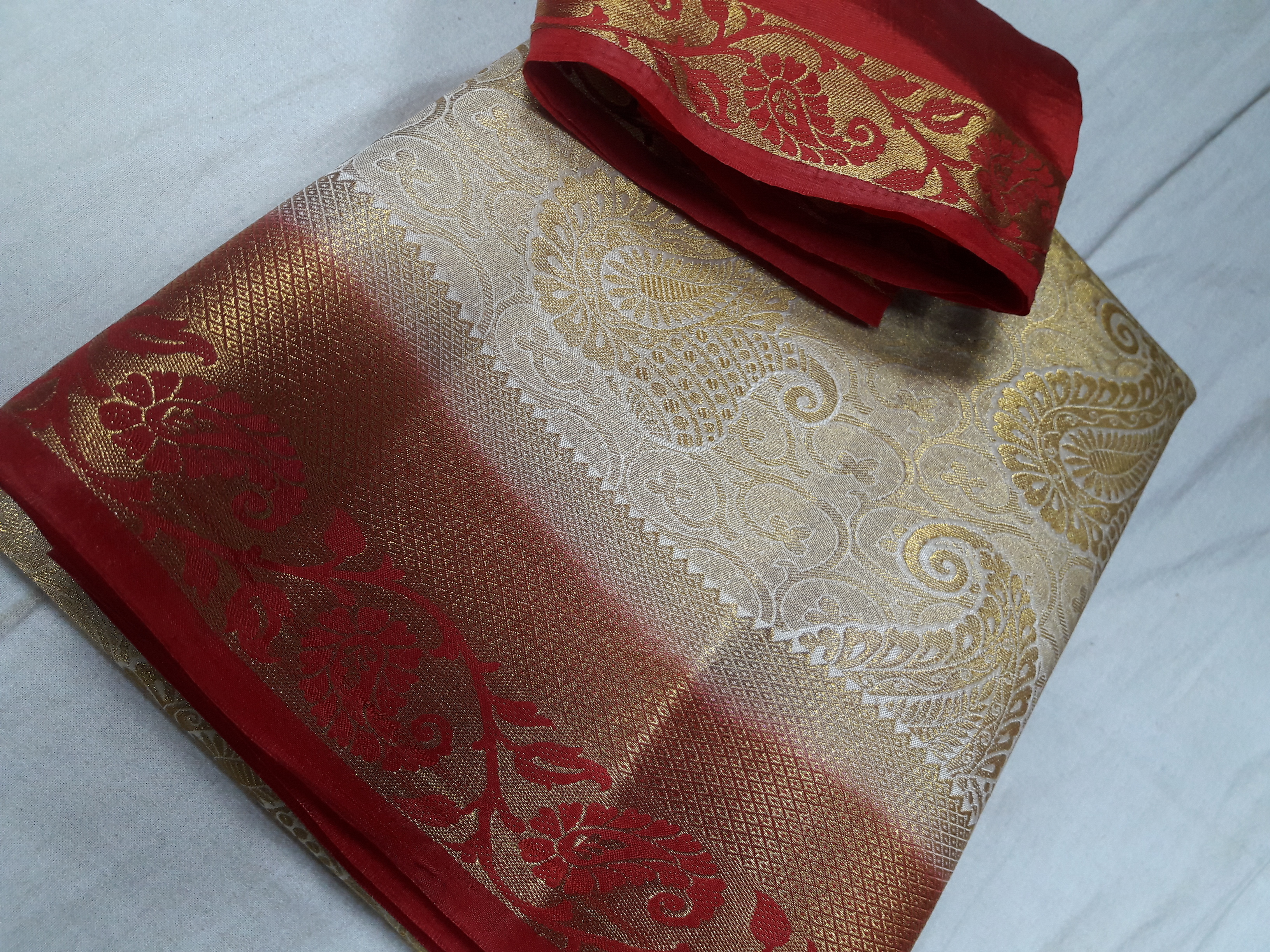 Kanchiuram Art Silk Brocket Contrast Saree - 6.20mts Length, Half White & Maroon Color | Zari Work, Woven Pattern, Kanchipuram Style