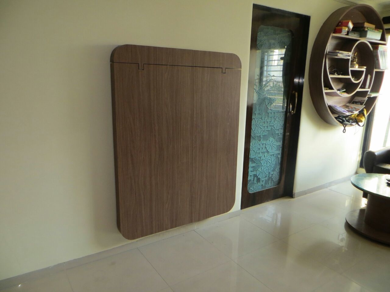 Folding Dining Table Fitting With Framing
