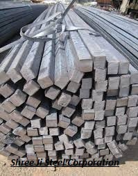 वर्गाकार पट्टी