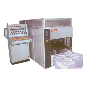 स्वचालित वैक्यूम फॉर्मिंग मशीन