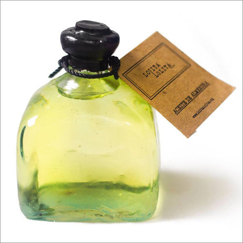 Aloe Vera Oil Age Group: Adults