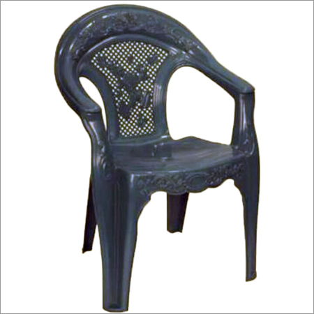 प्लास्टिक कुर्सियाँ