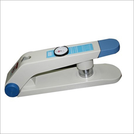 चमड़े की नर्मता परीक्षण करने वाला