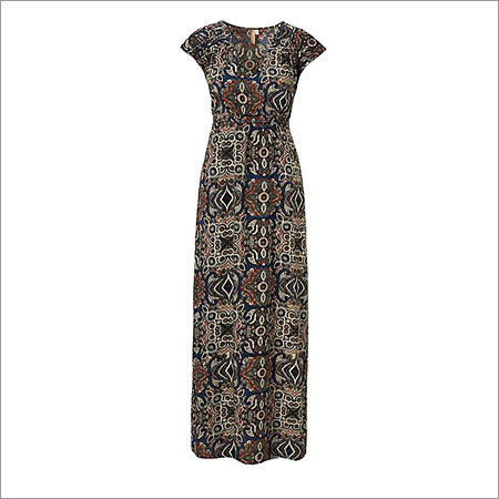 Ladies Long Dress Decoration Material: Paint