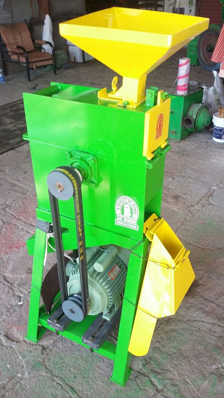 Chaff Cutter Cum Pulverizer - High Carbon Steel Blades, 500-600 Kg/h Output Capacity , 2 Hp Power Requirement , 120 Kg Weight