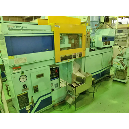 TOSHIBA IS30FP Injection Moulding Machine