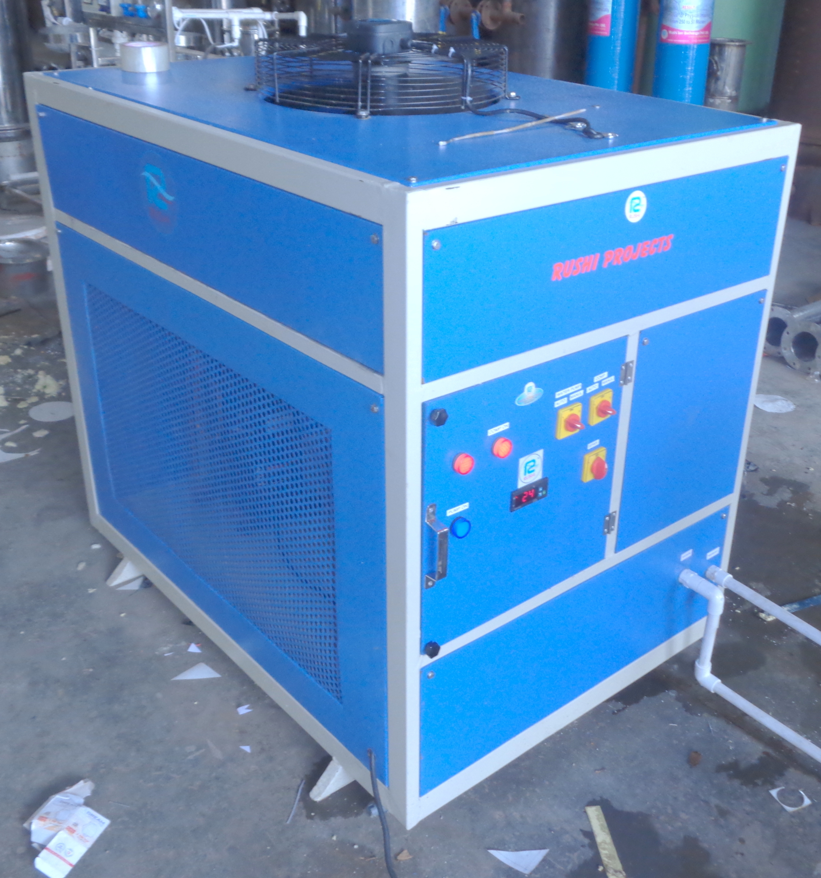 Water Chiller - Ms Powder Coated, 5 Ton Capacity, 600-750 L/hr Flow, 6100 Watt Power | Easy Maintenance, Low Power Consumption, Digital Temp Control