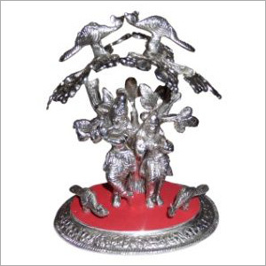 राधा कृष्ण की मूर्तियाँ