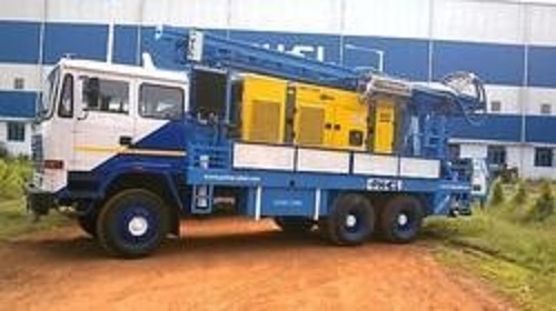 PCDTHR 300 Drill Rig - 12x3x4.5 m, Blue Color | Semi-Automatic Operation, 1000 ft Drilling Depth, High Performance