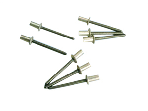 2 पीस मेट रिवेट्स