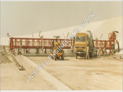 हैवी ड्यूटी कंकरीट पैवर मशीन