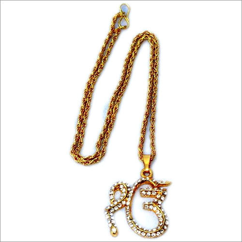 चेन के साथ इक ओंकार