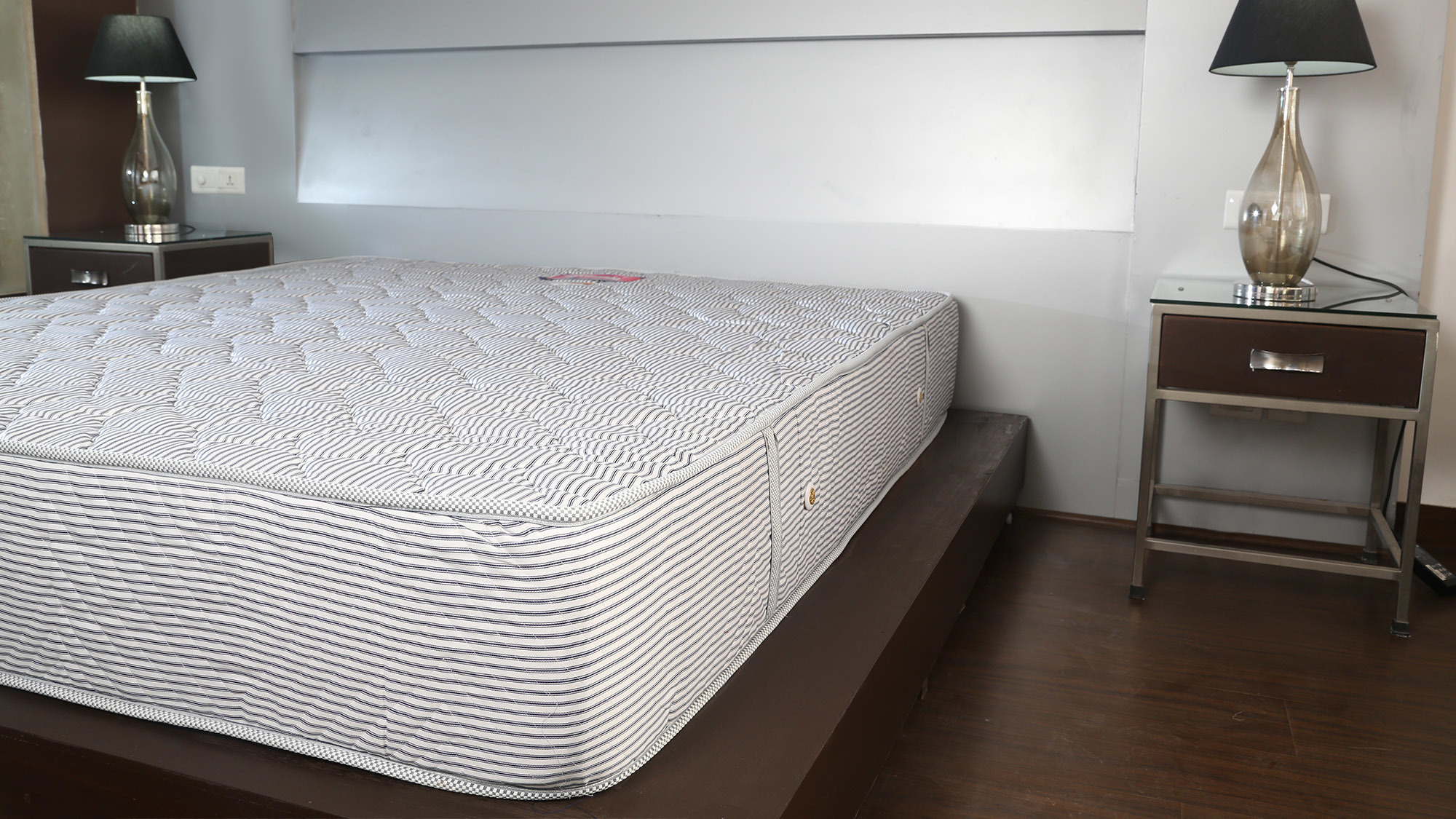 Pocket Spring Plain Mattress