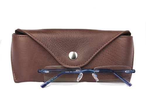 लेदर ट्रैवल बैग्स