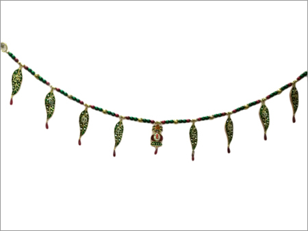 सजावटी दरवाज़े का लंबा टोरन बंधनवार