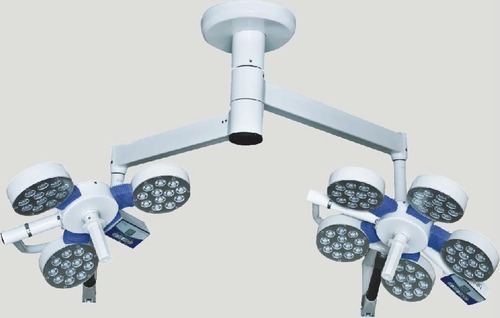एलईडी ओटी लाइट्स डबल डॉम 4 रिफ्लेक्टर्स