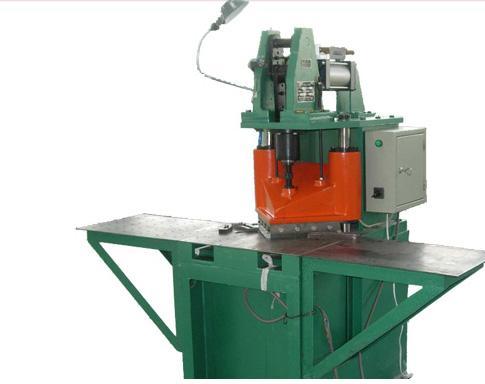 ट्रांसफॉर्मर लैमिनेशन वी नॉटिंग मशीन