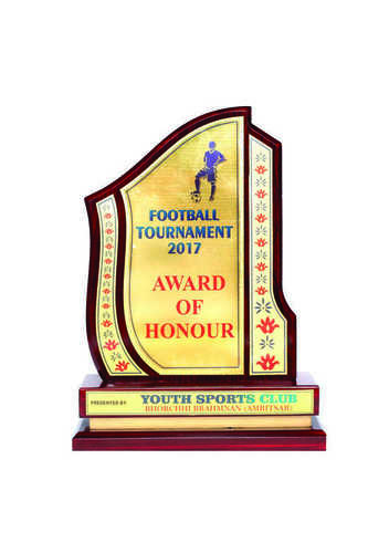 प्रतिस्पर्धी लकड़ी की ट्रॉफी