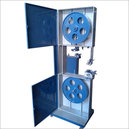 लकड़ी काटने की मशीनरी