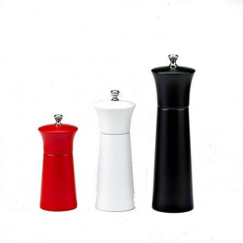 White Wd2 Pepper Mill