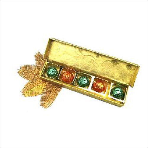5 Piece Chocolate Box