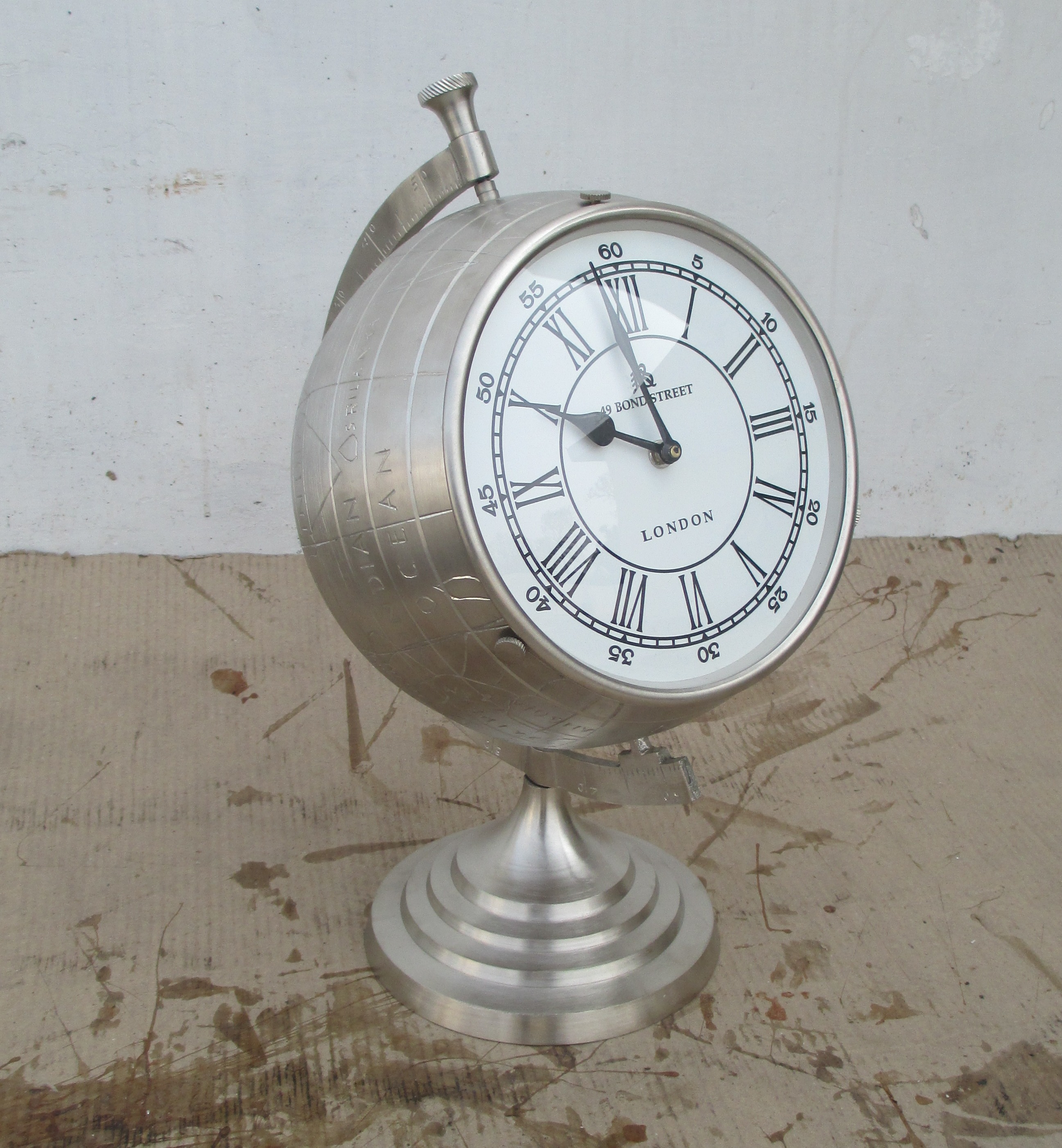 Antique Nautical Desk Clock - Metal, 4-9 Inches | Easy To Clean, Eco-friendly, Decorative Design