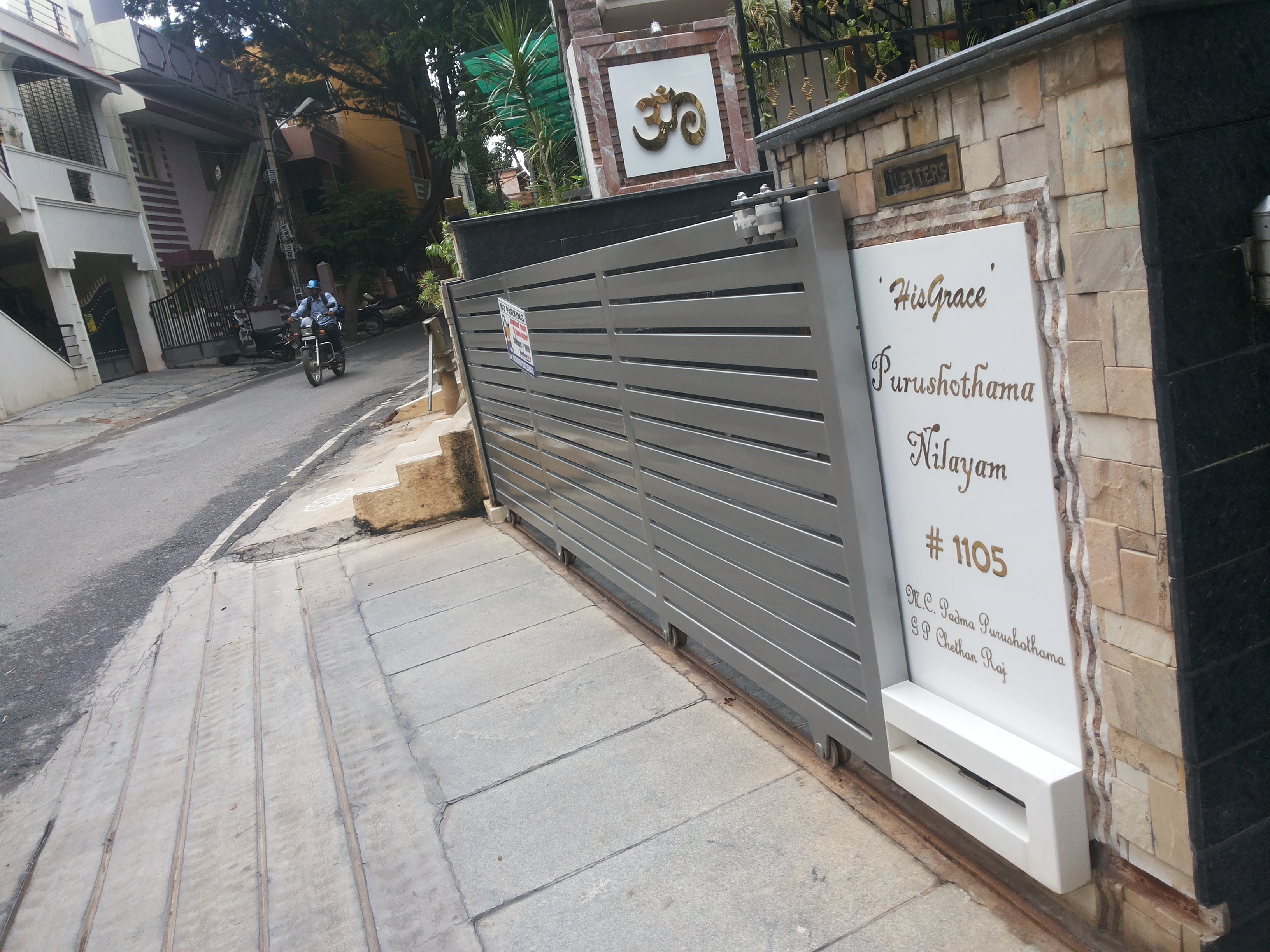 Motorised Sliding Gate