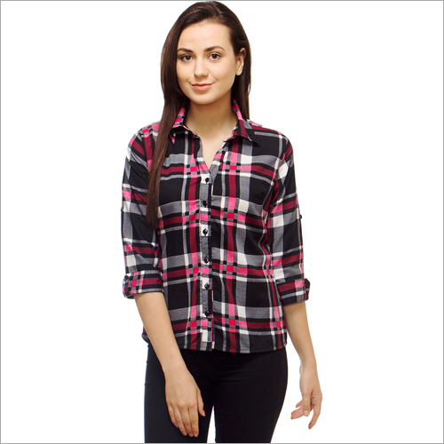 महिलाओं की चेक शर्ट