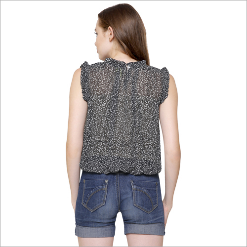 Ladies Sleeveless Top