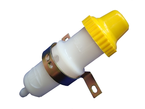 White&Yellow Brake Oil Container With Bracket