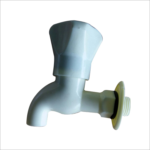 पीवीसी पानी का नल