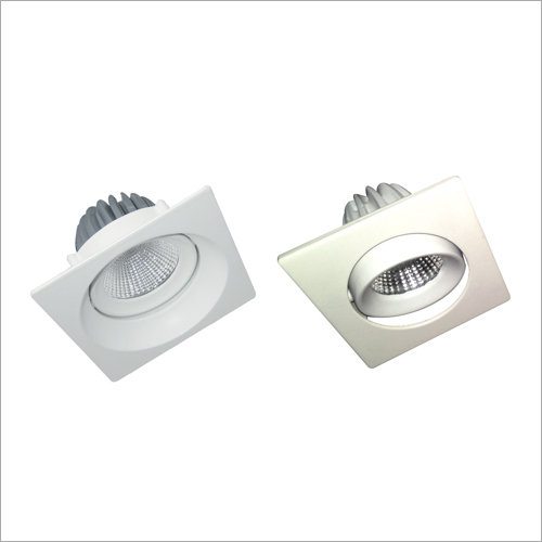 Zoom Down Light