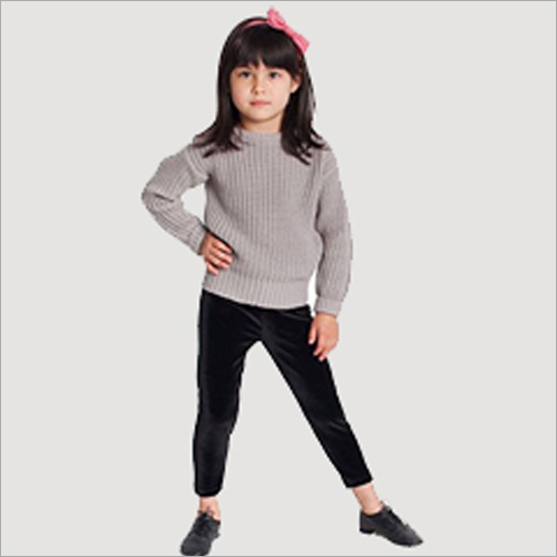 बच्चों के लिए काले लेगिंग