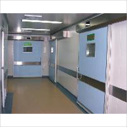 साफ कमरे का दरवाजा