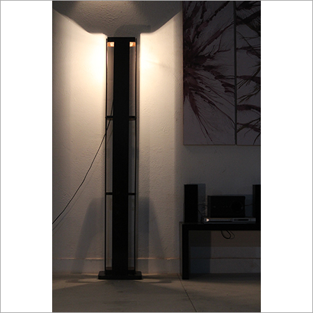 आधुनिक फ़्लोर लैम्प