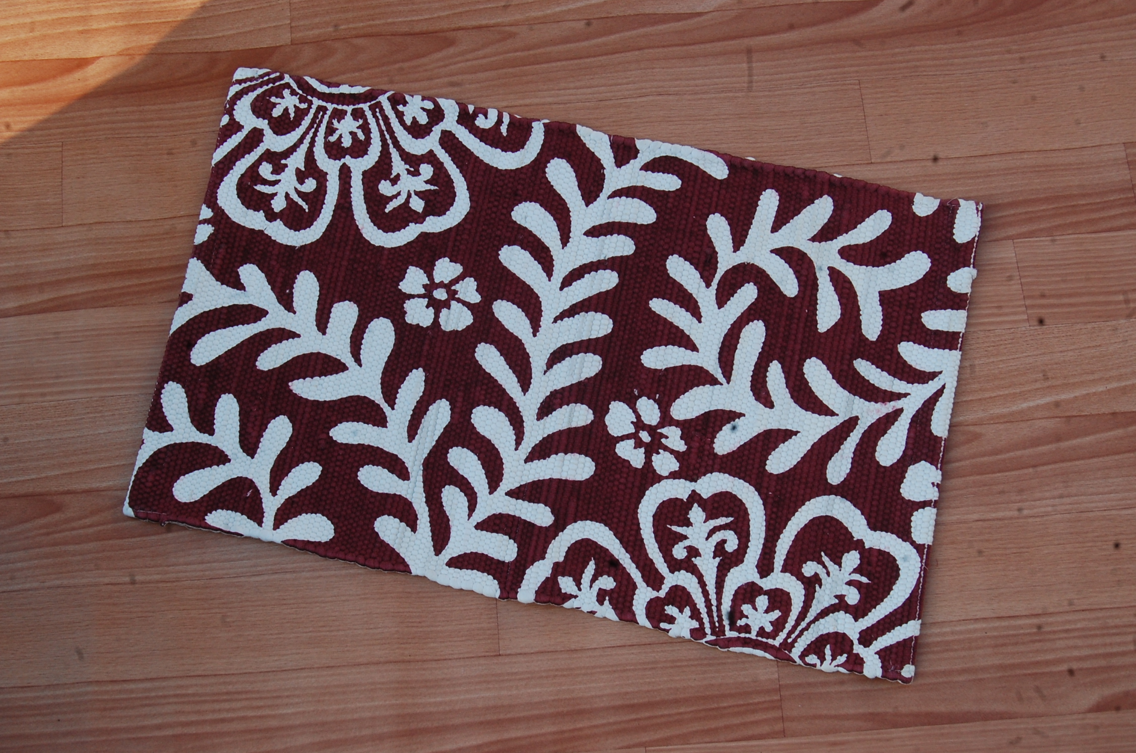 Printed Rugs - Cotton, 27x45 Inches | Hand Woven, Easy To Clean, Attractive Packaging, Water Proof, Anti-slip, Fade Proof, Intricate Printing Patterns, Versatile Use