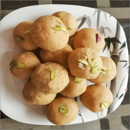 बेसन लड्डू
