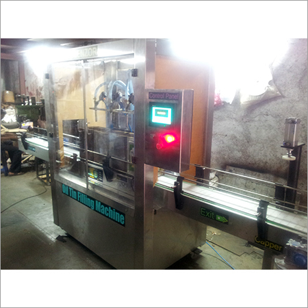4 Head Filling Machine