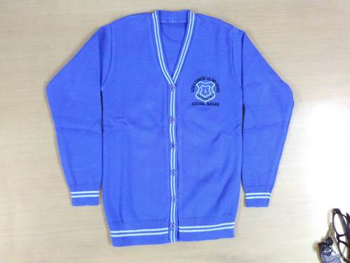 स्कूल ड्रेस स्वेटर आयु समूह: सभी