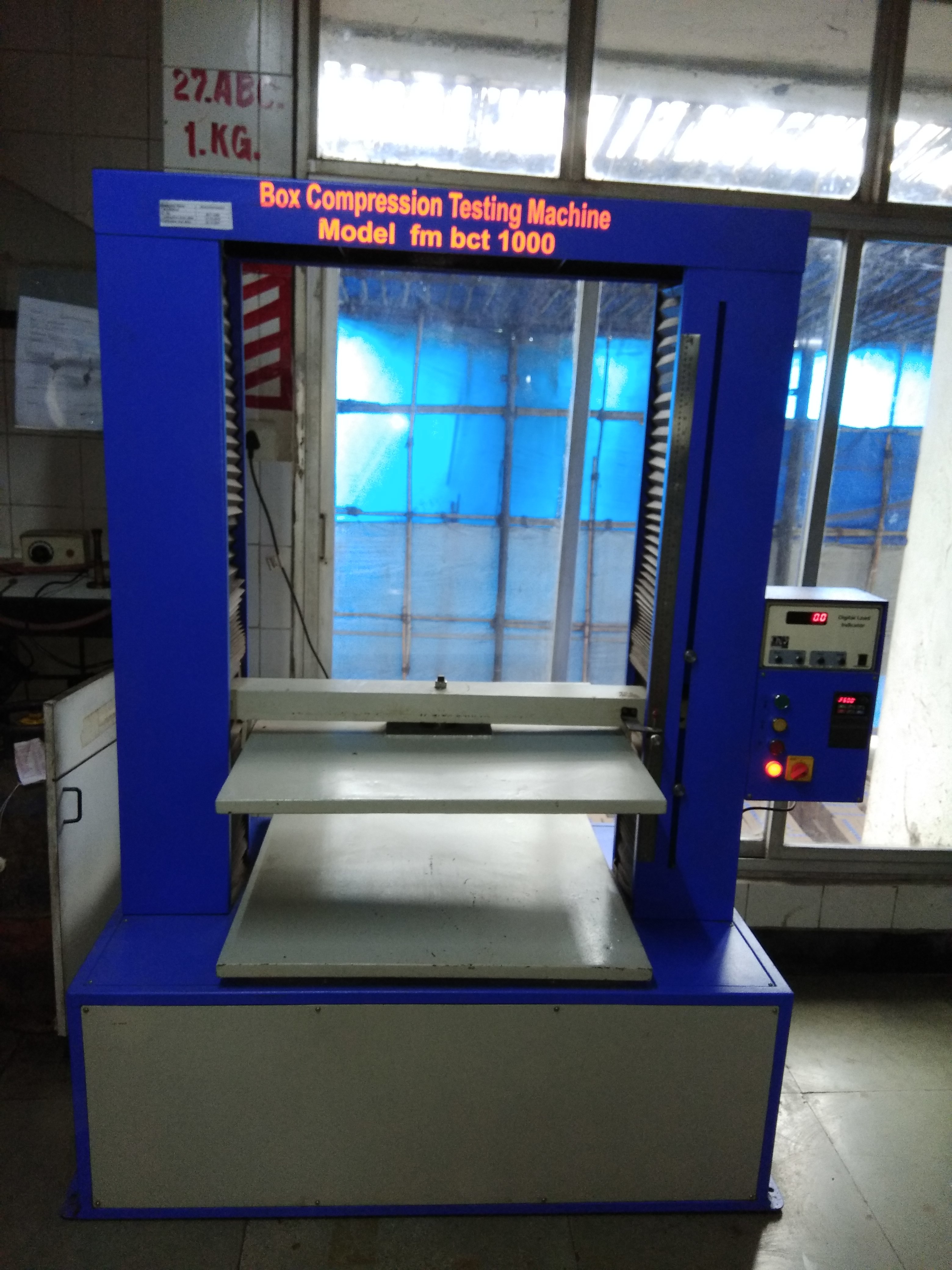 Box Compression Testing Machine