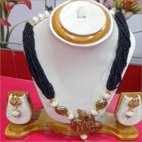 मंदिर आभूषण सेट