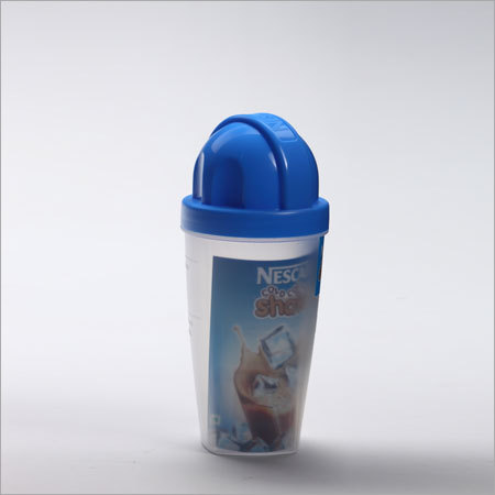 प्लास्टिक की बोतल और जार