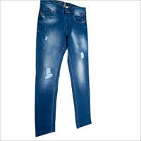 पुरुषों की फटी जीन्स